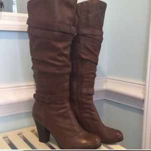 Steve Madden Hunny Brown Belted Leather Boots
